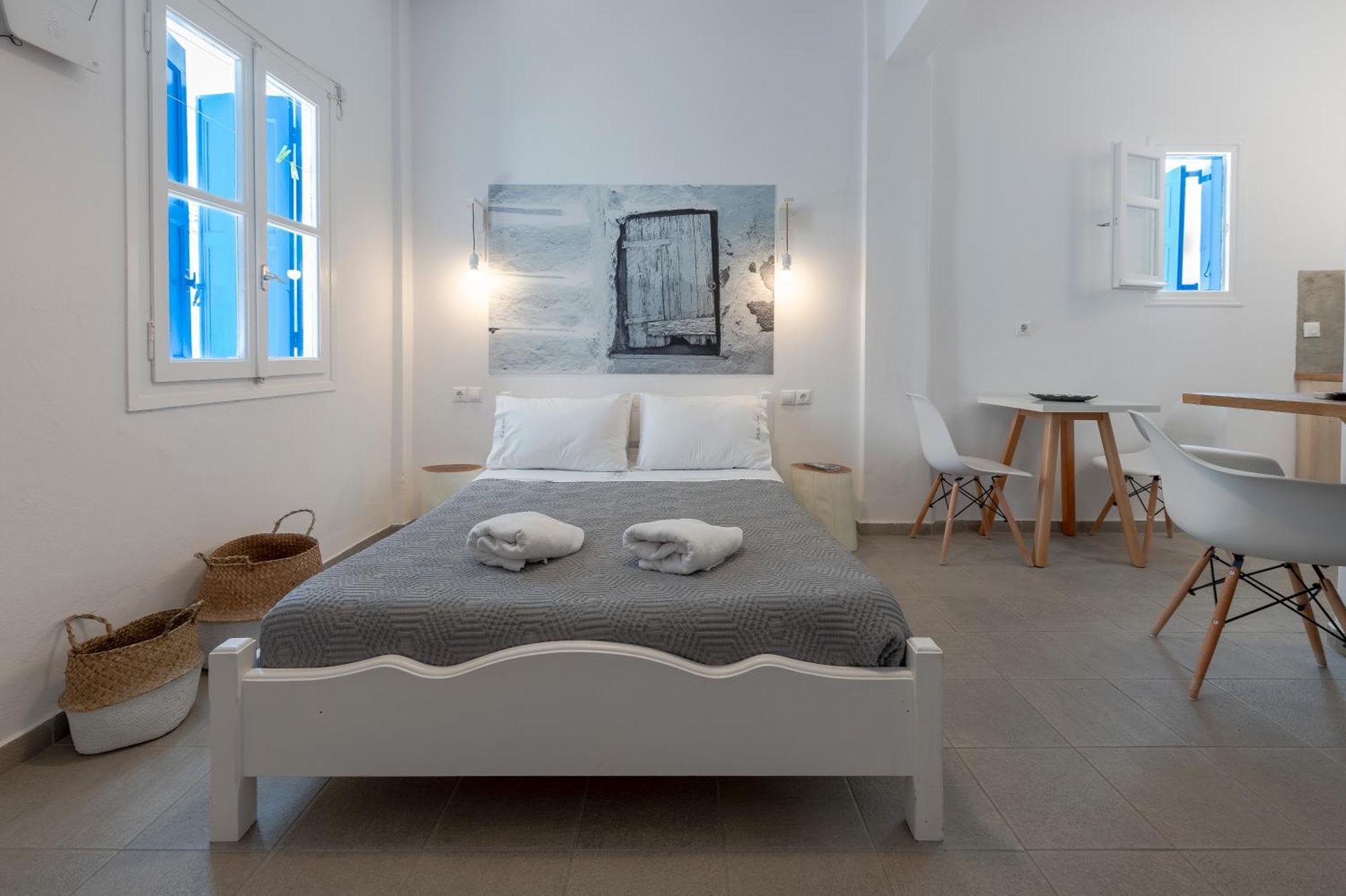 White And Grey Chora Mykonos Town Exterior foto