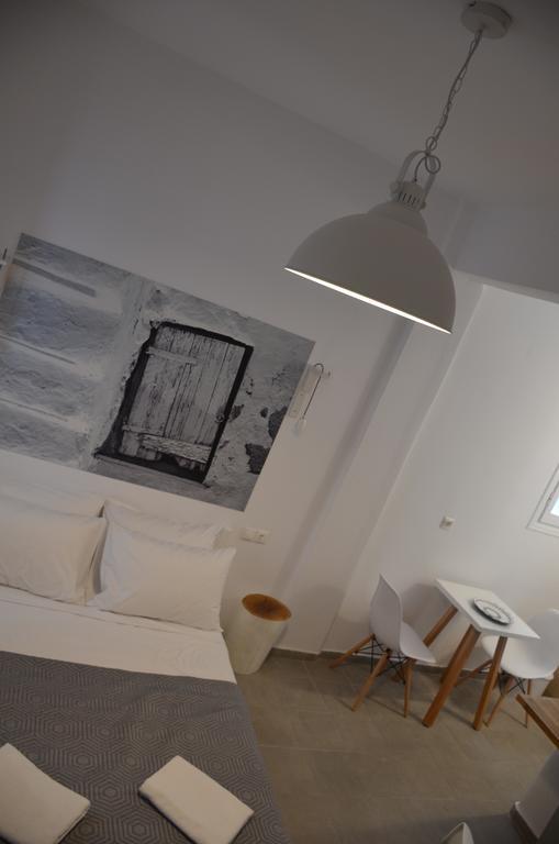 White And Grey Chora Mykonos Town Exterior foto